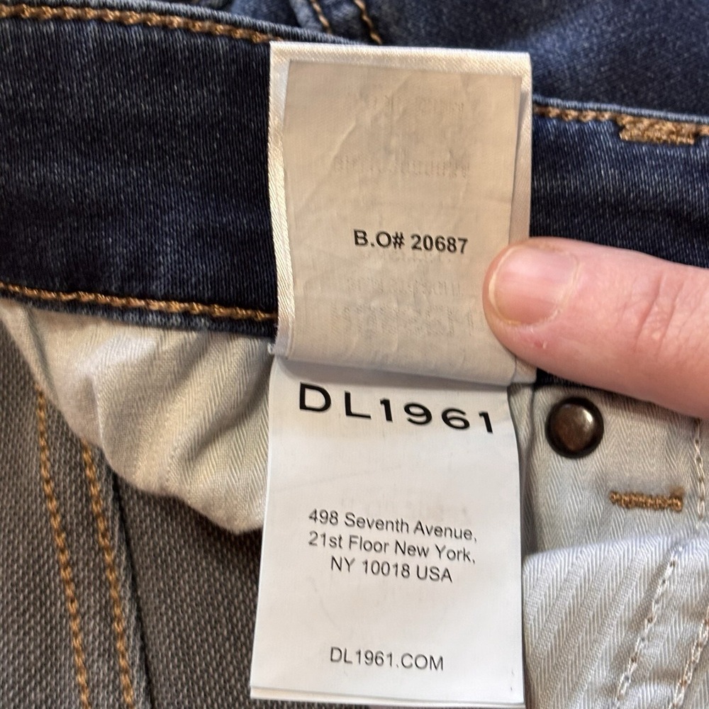 DL1961 Russel Slim Straight Botanic Fibers Ultra Soft Jeans 40x34‎ - Picture 13 of 16